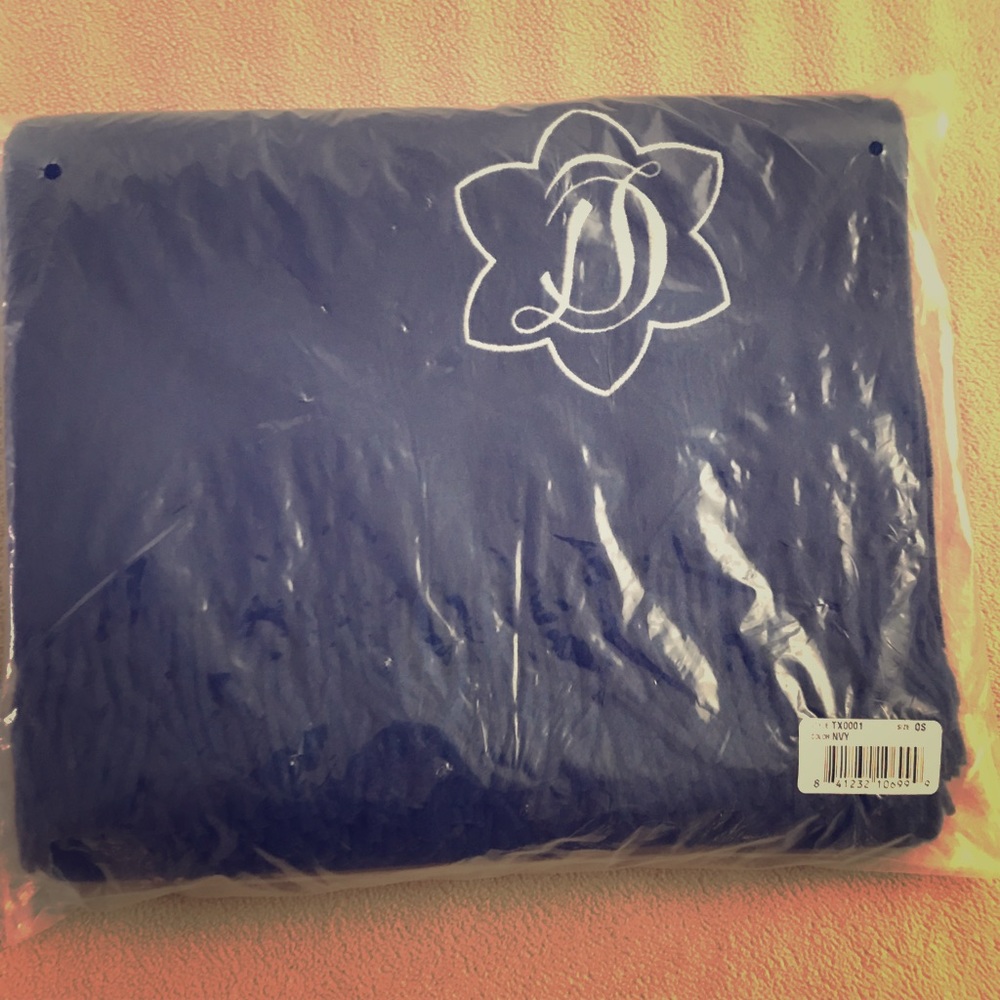 Draper James Navy Throw